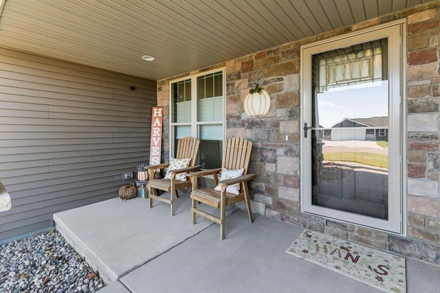 2712 W FALLEN OAK DRIVE, Appleton, WI 54913