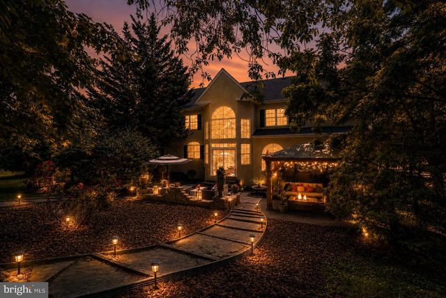 103 BAILEY DR, North Wales, PA 19454
