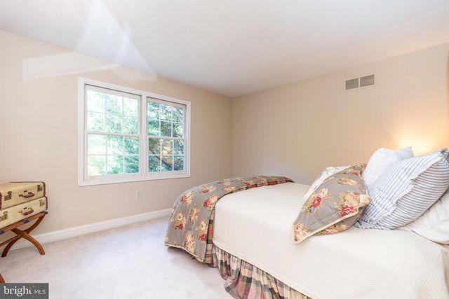 103 BAILEY DR, North Wales, PA 19454