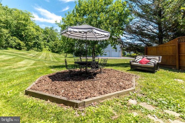 103 BAILEY DR, North Wales, PA 19454