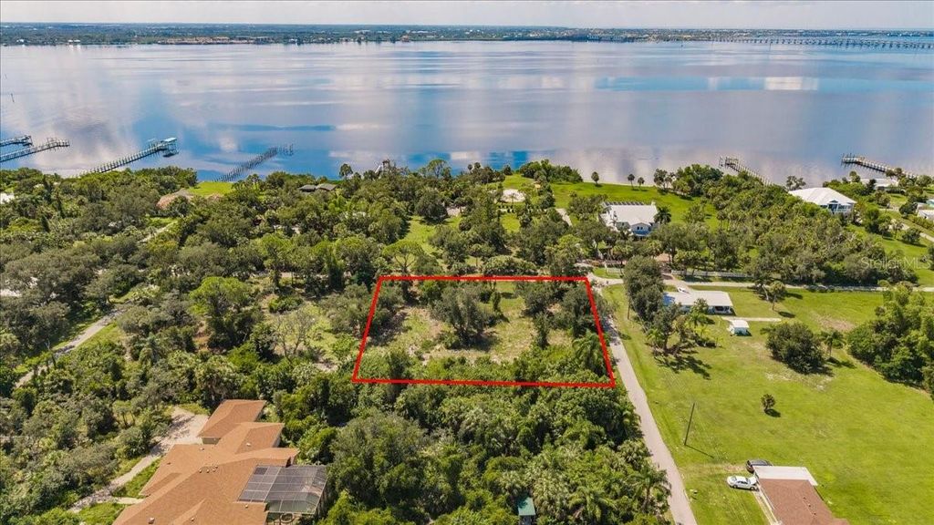 133 COCONUT STREET, Port Charlotte, FL 33980