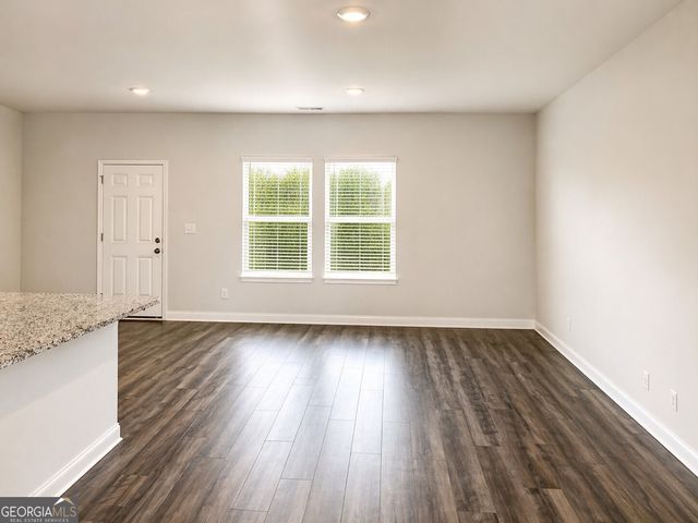 373 Oakwood Drive NW 53, Milledgeville, GA 31061