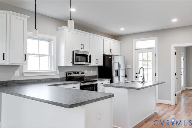 2704 Selden St, Richmond, VA 23223