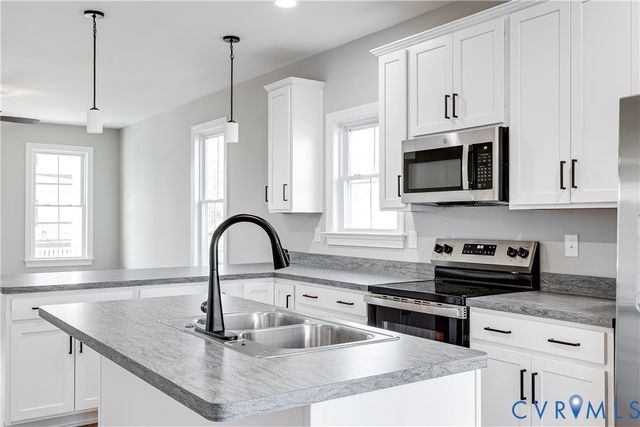 2704 Selden St, Richmond, VA 23223