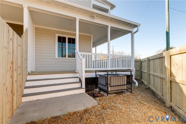 2704 Selden St, Richmond, VA 23223