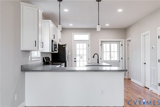 2704 Selden St, Richmond, VA 23223