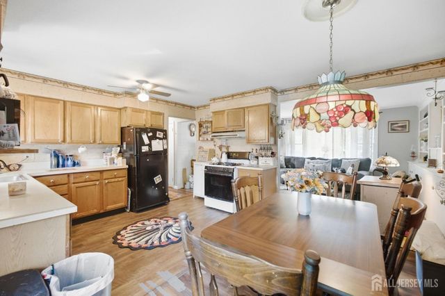 1033 Clinton Avenue, South Plainfield, NJ 07080