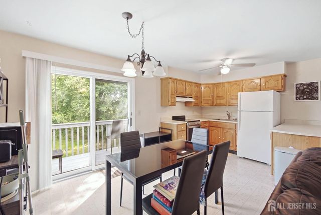 1033 Clinton Avenue, South Plainfield, NJ 07080
