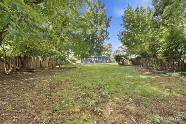 1033 Clinton Avenue, South Plainfield, NJ 07080