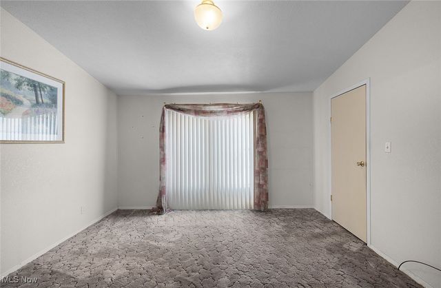 3 Fiddlesticks, Olmsted Twp, OH 44138