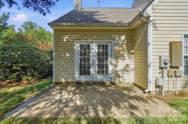 6068 Bobcat Place, Charlotte, NC 28269