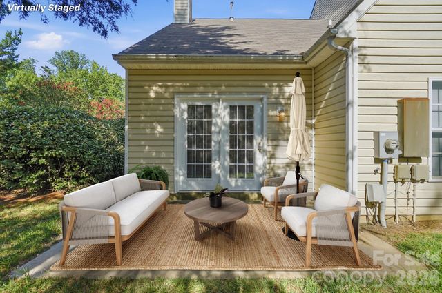 6068 Bobcat Place, Charlotte, NC 28269