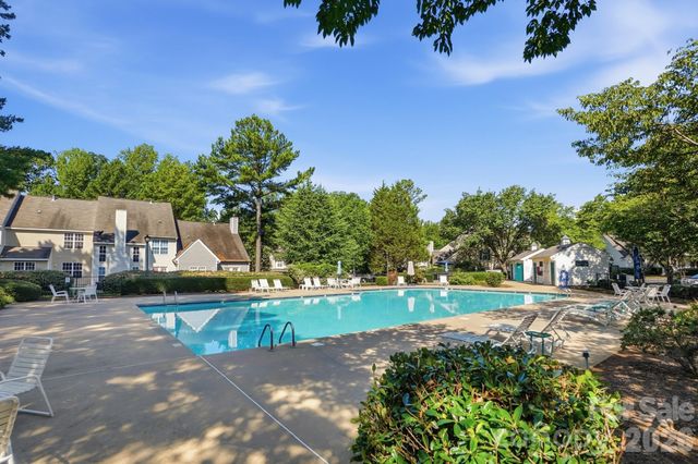6068 Bobcat Place, Charlotte, NC 28269