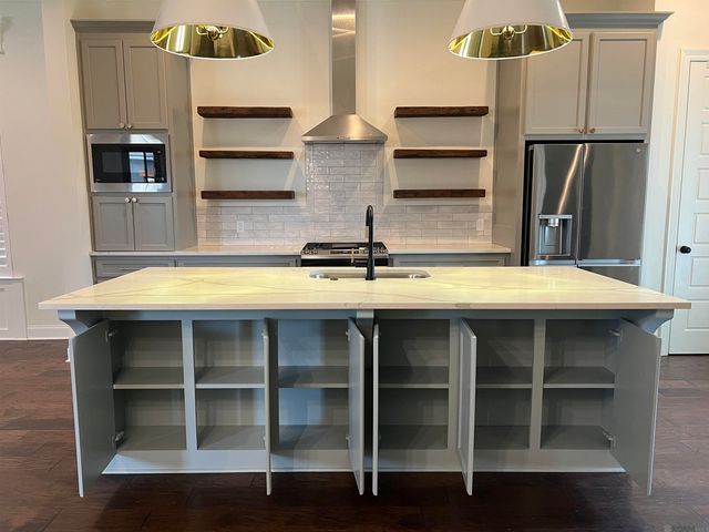 8326 Sully Dr, Baton Rouge, LA 70818