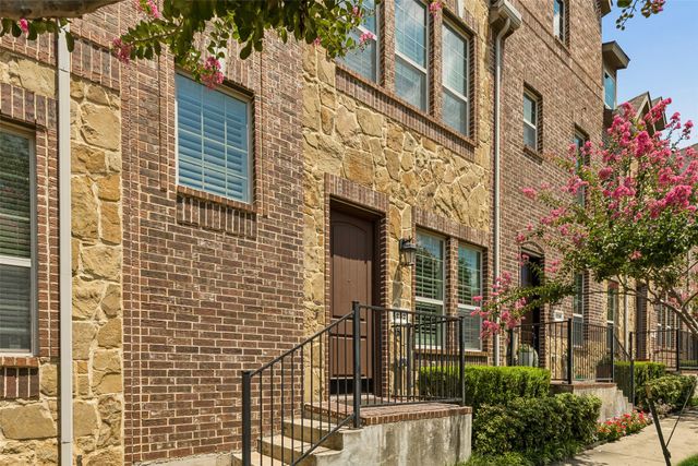 4252 Charles Road, Carrollton, TX 75010