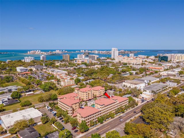 642 WELLS COURT 402, Clearwater, FL 33756