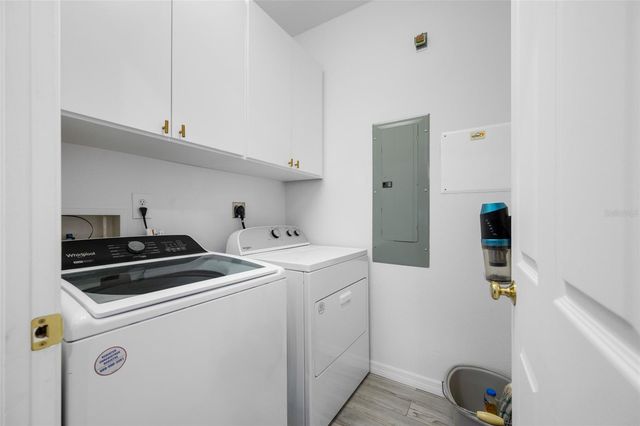 642 WELLS COURT 402, Clearwater, FL 33756