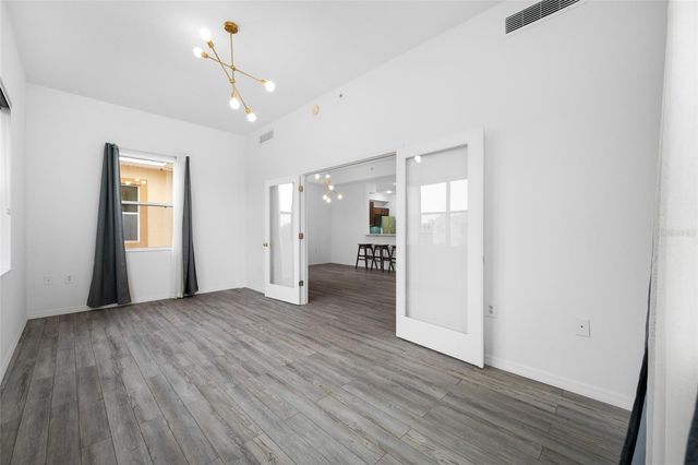 642 WELLS COURT 402, Clearwater, FL 33756