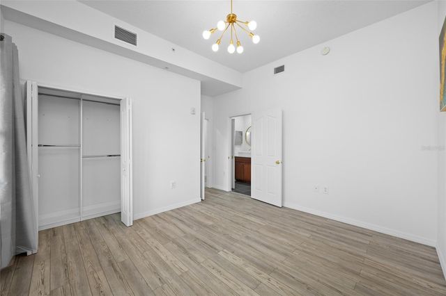 642 WELLS COURT 402, Clearwater, FL 33756