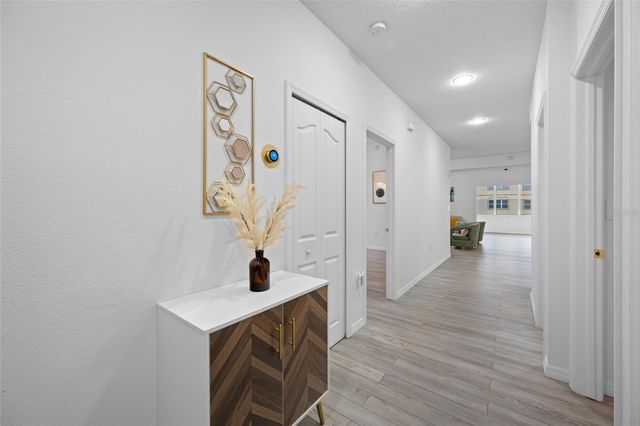 642 WELLS COURT 402, Clearwater, FL 33756