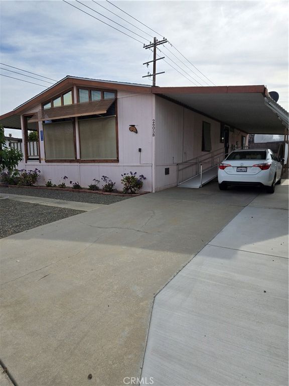 26058 Fountain Palm Drive, Homeland, CA 92548