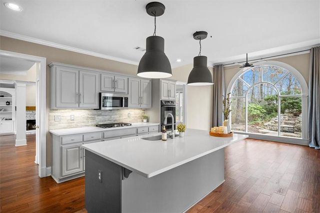 130 Belvedere Court, Atlanta, GA 30350