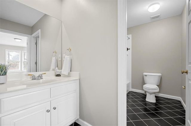 130 Belvedere Court, Atlanta, GA 30350