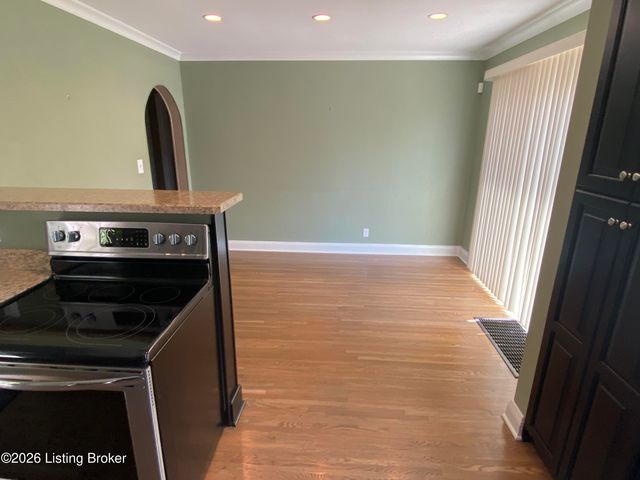 2644 Drayton Dr, Louisville, KY 40205