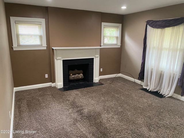 2644 Drayton Dr, Louisville, KY 40205