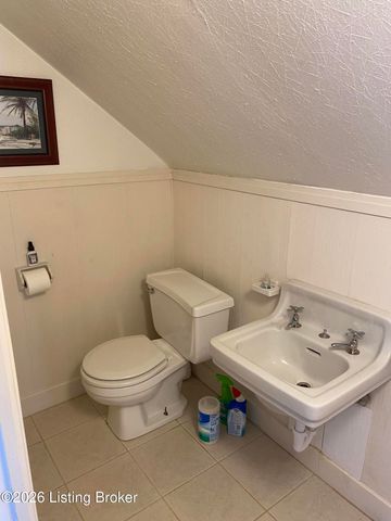 2644 Drayton Dr, Louisville, KY 40205