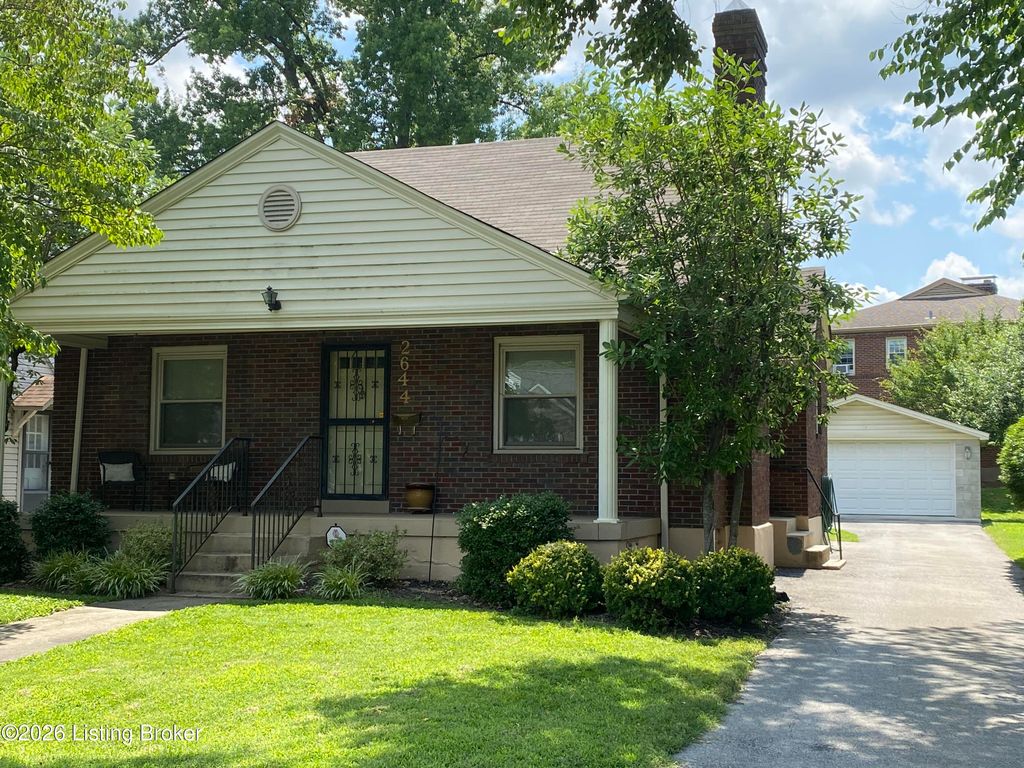 2644 Drayton Dr, Louisville, KY 40205