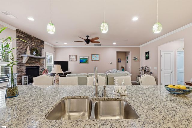 202 Ragin Court, Simpsonville, SC 29681