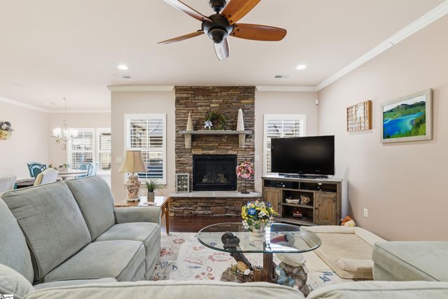 202 Ragin Court, Simpsonville, SC 29681