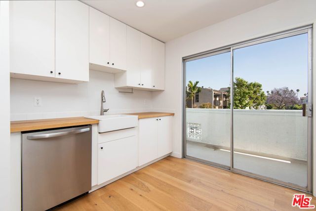 5935 Chula Vista Way 102, Los Angeles, CA 90068