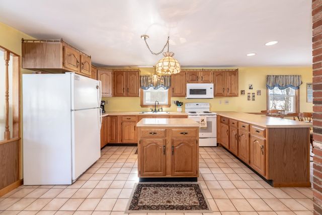 88 Sunset Drive, Belmont, NH 03220