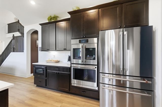 1302 Blueberry, Grove City, OH 43123