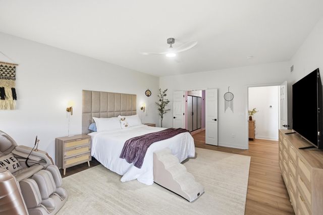 1302 Blueberry, Grove City, OH 43123