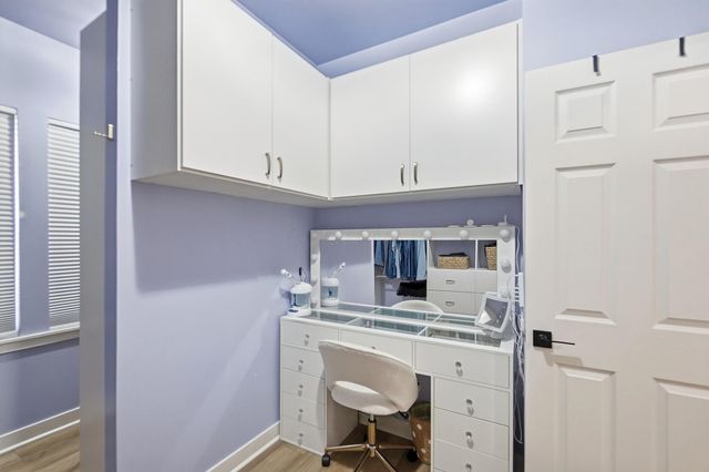 1302 Blueberry, Grove City, OH 43123