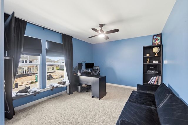 1302 Blueberry, Grove City, OH 43123