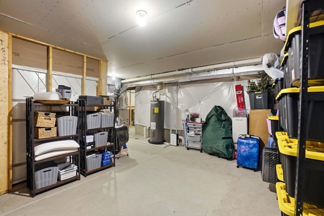1302 Blueberry, Grove City, OH 43123