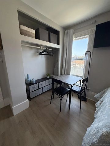 2174 Logan A, San Diego, CA 92113