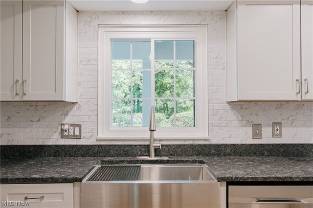 14721 S Woodland Road, Shaker Heights, OH 44120