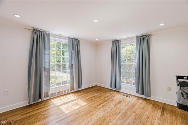 14721 S Woodland Road, Shaker Heights, OH 44120