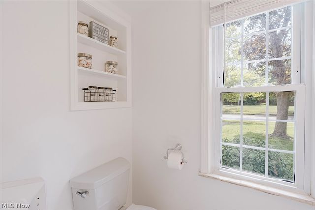 14721 S Woodland Road, Shaker Heights, OH 44120