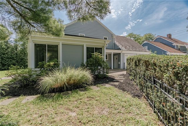 14721 S Woodland Road, Shaker Heights, OH 44120