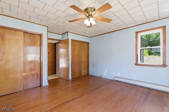 36 Leghorn Ave, Bridgewater Twp., NJ 08807