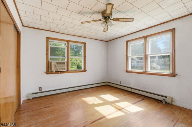 36 Leghorn Ave, Bridgewater Twp., NJ 08807
