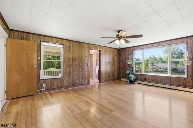 36 Leghorn Ave, Bridgewater Twp., NJ 08807