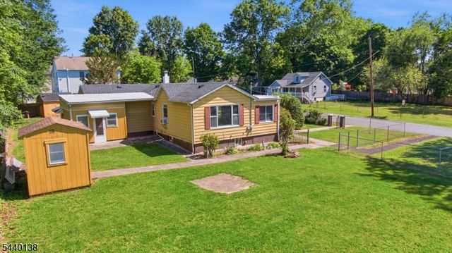 36 Leghorn Ave, Bridgewater Twp., NJ 08807