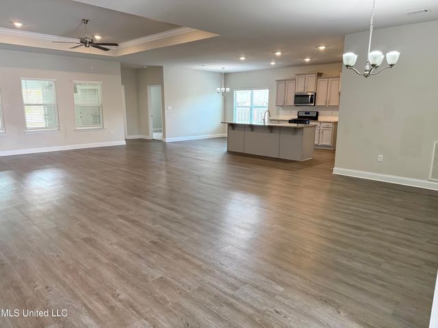 6010 Seagull Drive, Long Beach, MS 39560